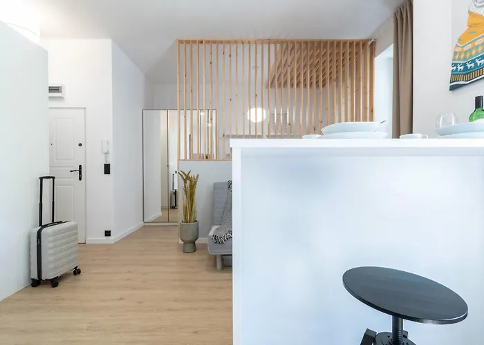 In The Center 포즈난