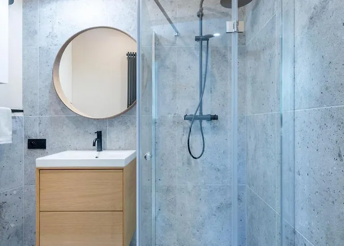 In The Center 아파트 포즈난